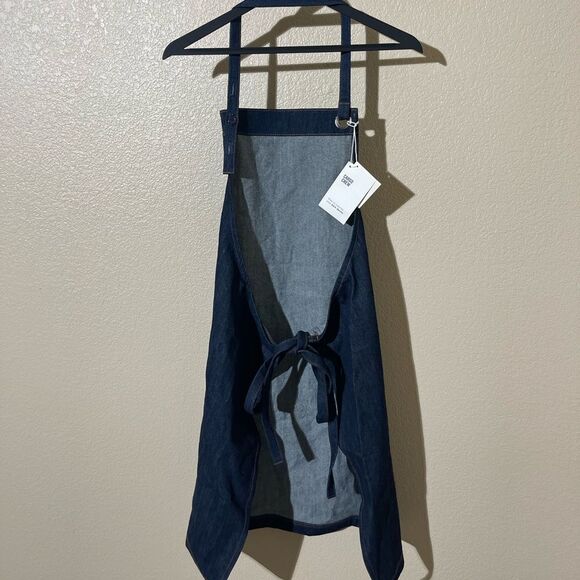 Sold  - Picture 3 of 4